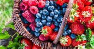 Berries May Boost Men's Health